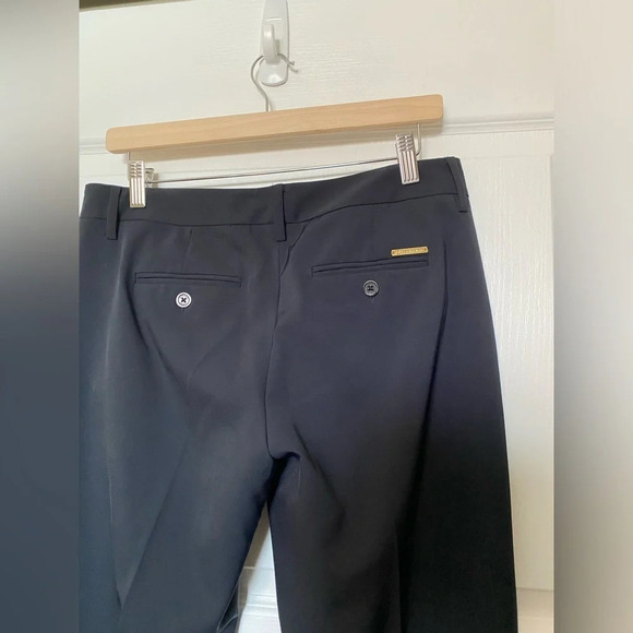 Michael Kors Pleated Cropped  Pant - Picture 4 of 6